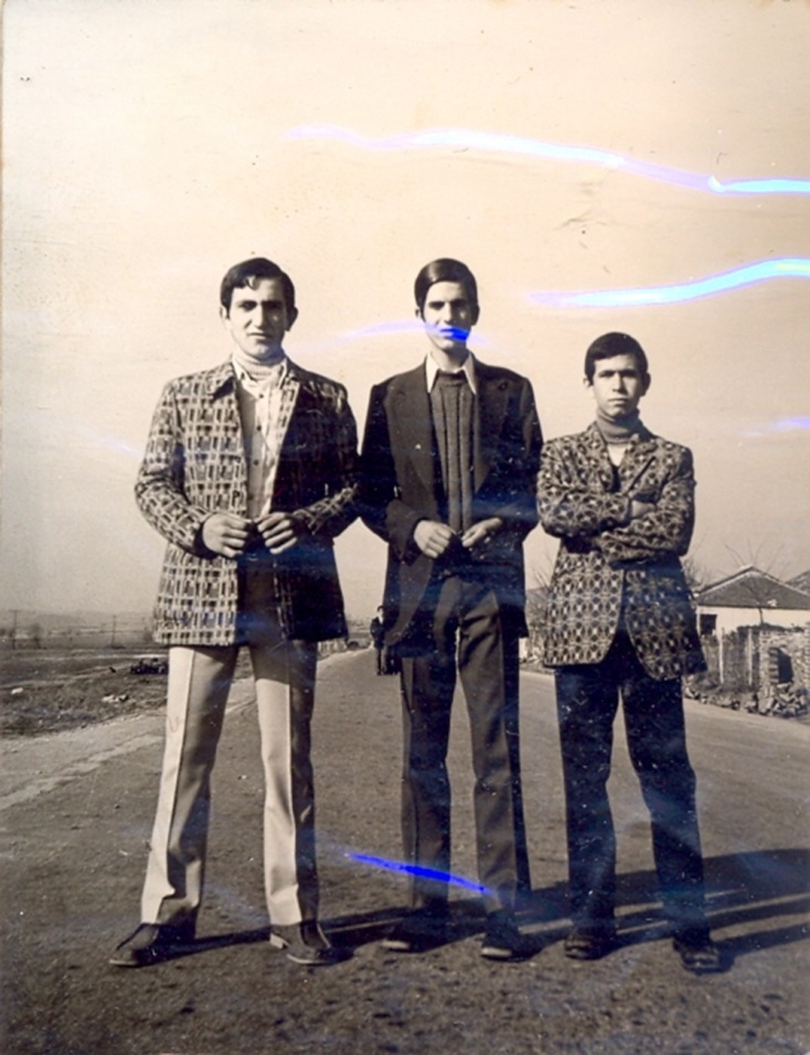 Αγάθωνας Ιακωβίδης: Η εποχή και το οδοιπορικό του σπάνιου τραγουδιστή του ρεμπέτικου