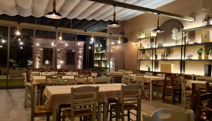 photo_5967329997041551672_y