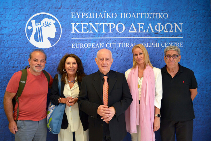 Η. Παπακωνσταντίνου, Α. Δανιήλ,  Γ. Βέης, Μ. Χάψα, Δ. Βαρβαρήγος