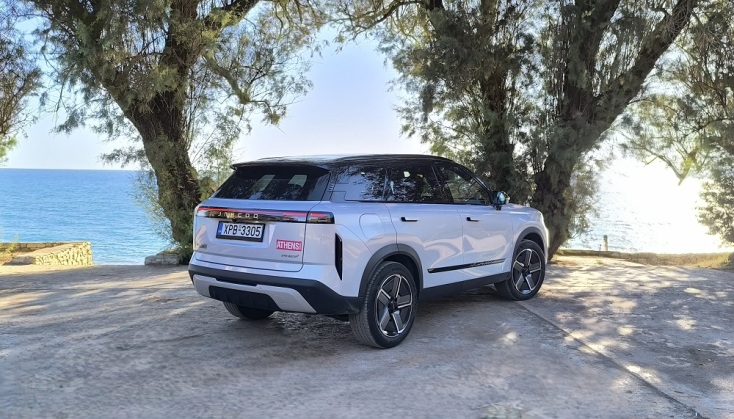 Το νέο υβριδικό Jaecoo 7 SHS θα ελαφρύνει την τσέπη σας με αδιανόητη οικονομία