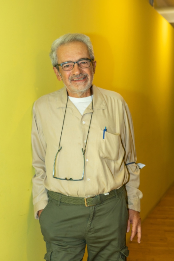 Μιχάλης Μοδινός