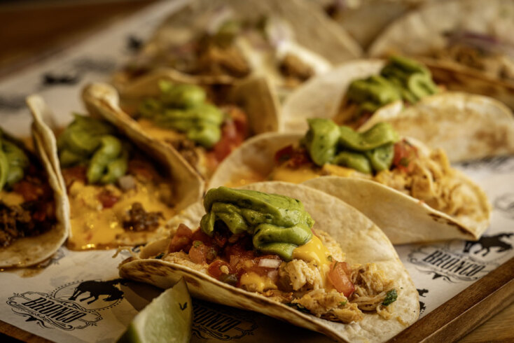 Bronco | Νέα Ερυθραία