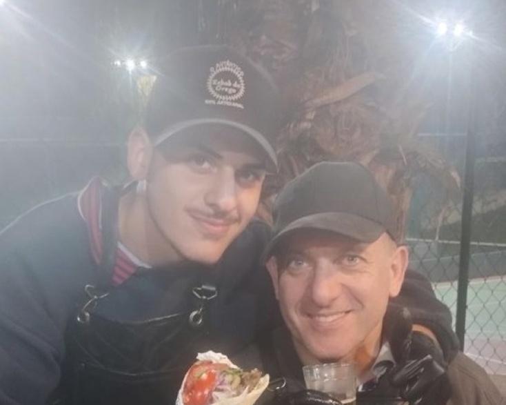 Ο 18χρονος Έλληνας έπεσε νεκρός από πυροβολισμούς στο εστιατόριο όπου εργαζόταν