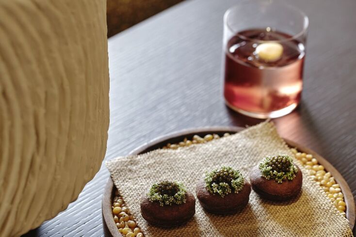 George, The Lobby Bar