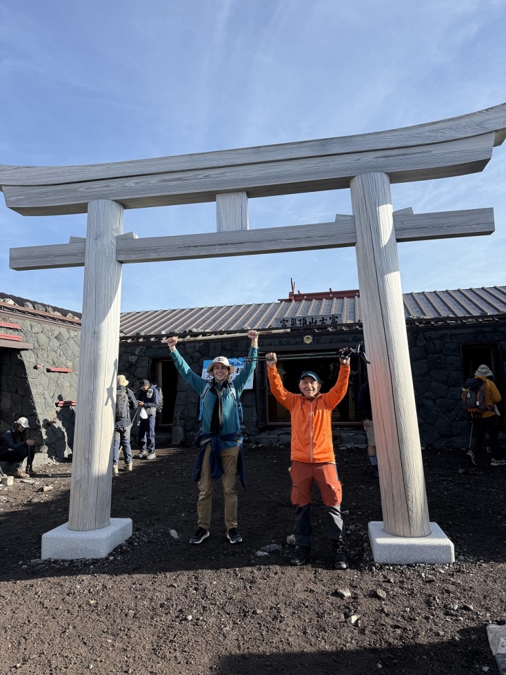 Σταύρος Αρβανίτης Evans: Δεν ξέρω σε πόσες ακριβώς χώρες έχω ταξιδέψει