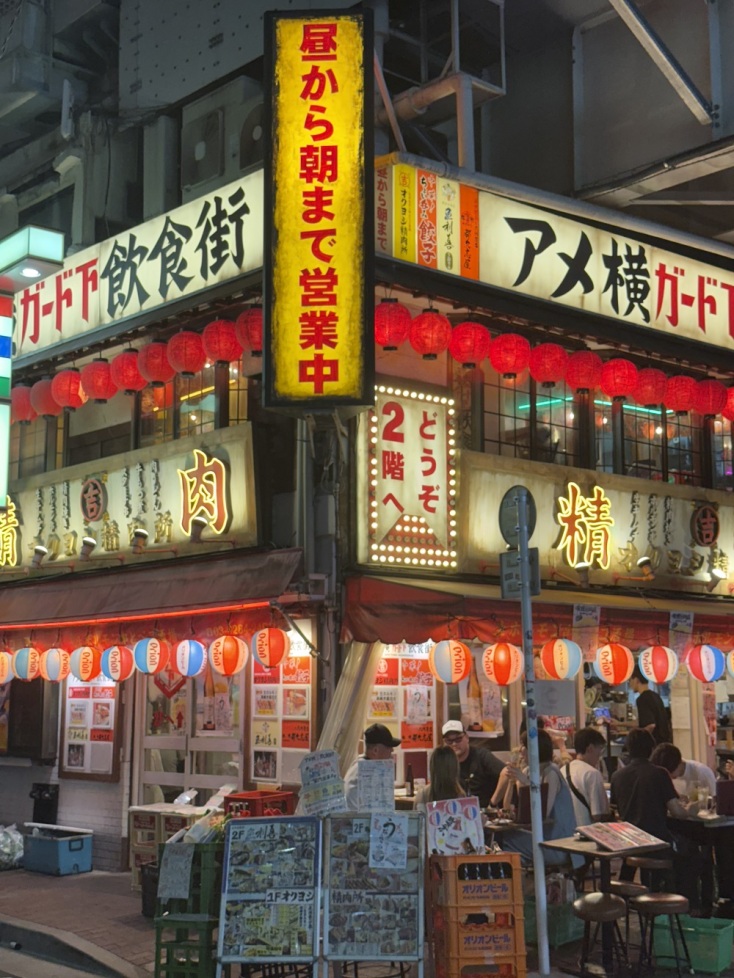 Σταύρος Αρβανίτης Evans: Δεν ξέρω σε πόσες ακριβώς χώρες έχω ταξιδέψει