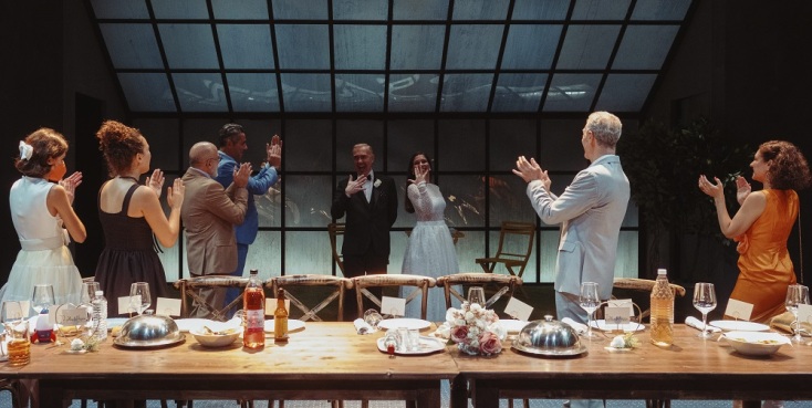 Θέατρο του Νέου Κόσμου: 6 παραστάσεις που σοκάρουν, συγκινούν και προκαλούν διάλογο με την κοινωνία