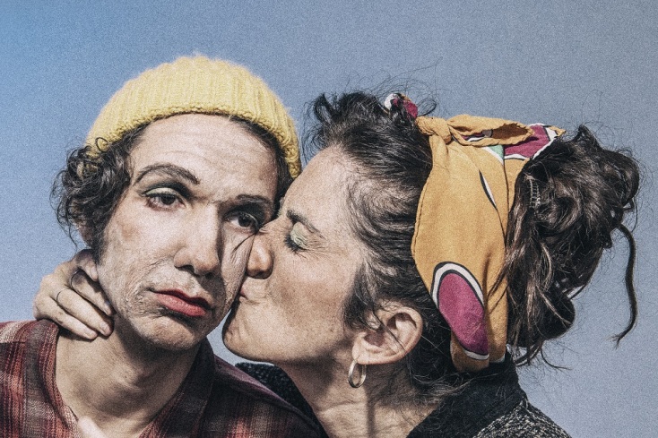 Θέατρο του Νέου Κόσμου: 6 παραστάσεις που σοκάρουν, συγκινούν και προκαλούν διάλογο με την κοινωνία