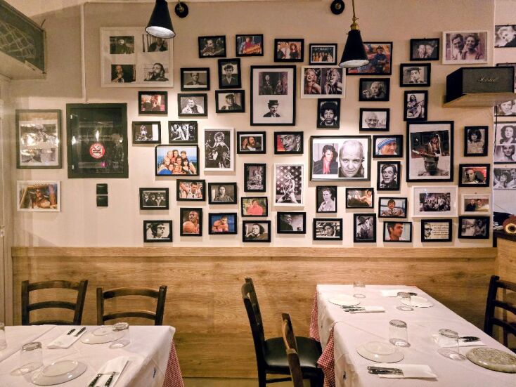 Τρελή Ροδιά, Πετράλωνα