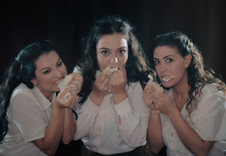 Οι ανέγγιχτες | Θέατρο Χώρος