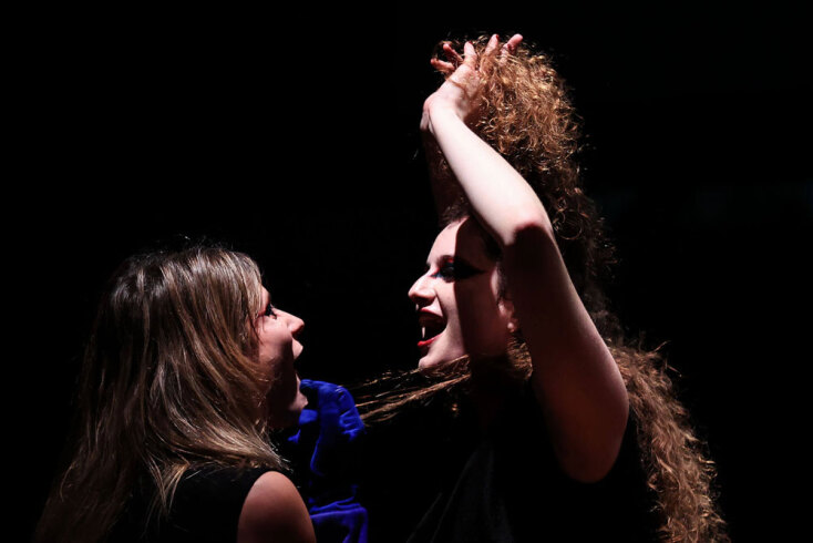 Δούλες | Θέατρο Άττις