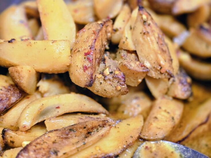 Διονυσάκης, Δάφνη