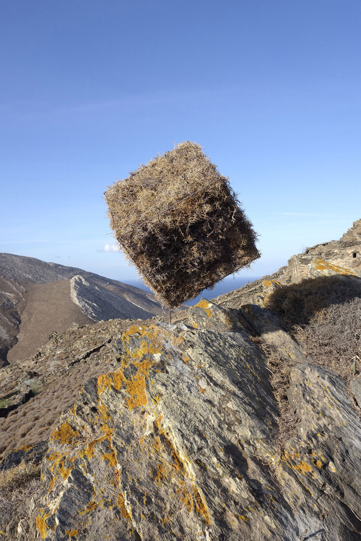 Maro Avrabou & Dimitri Xenakis: Έκθεση στο Art Space Un gramme στη Σύρο