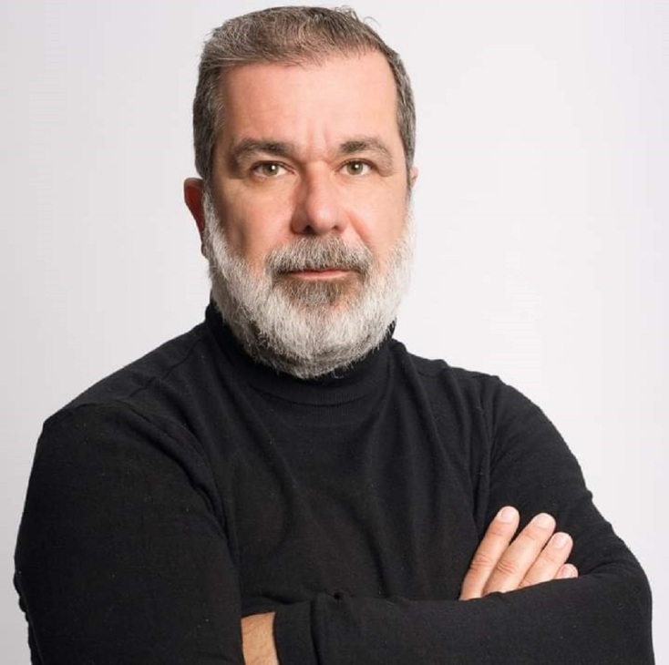 Γιώργος Γερωνυμάκης: Χρωστάω, κυριολεκτικά, τη ζωή μου στο θέατρο και τον κινηματογράφο