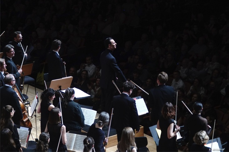 Θεόδωρος Κουρεντζής - Utopia: Μια βαγκνερική μαγεία 70 λεπτών