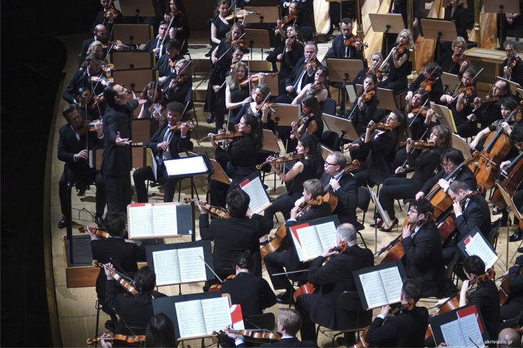 Θεόδωρος Κουρεντζής - Utopia: Μια βαγκνερική μαγεία 70 λεπτών