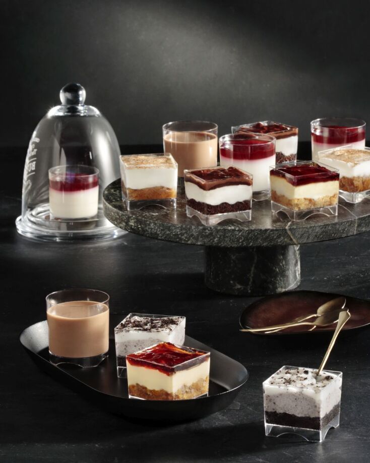 Νέα γλυκά σε σφηνάκια από τη ΣΤΑΜΟΥ