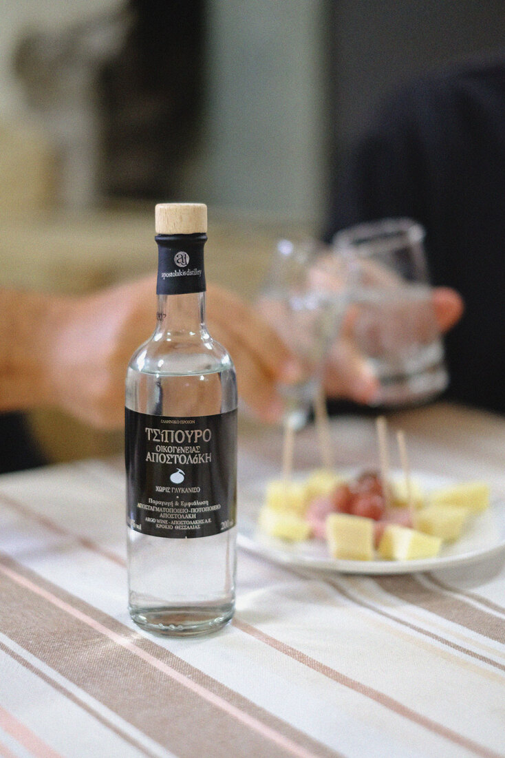 Τσίπουρο Οικογένειας Αποστολάκη