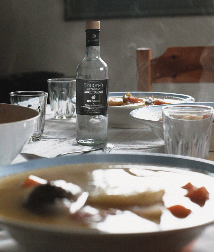 Τσίπουρο Οικογένειας Αποστολάκη