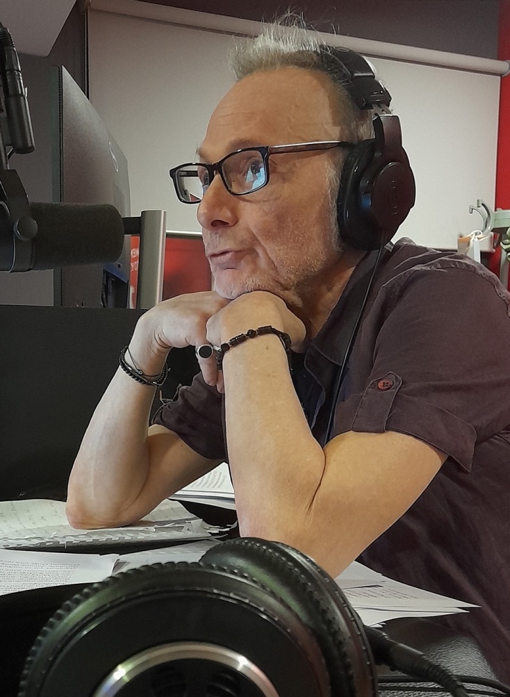 Θανάσης Μήνας: H εστίαση στα αφροαμερικανικά κινήματα οφείλεται στην αγάπη μου για τη μαύρη μουσική