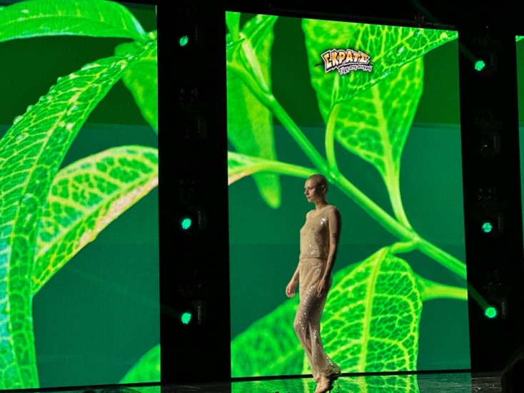 H πασαρέλα Parthenis στο MadWalk με Papazó, Αkyla & ΣΚΡΑΤΣ