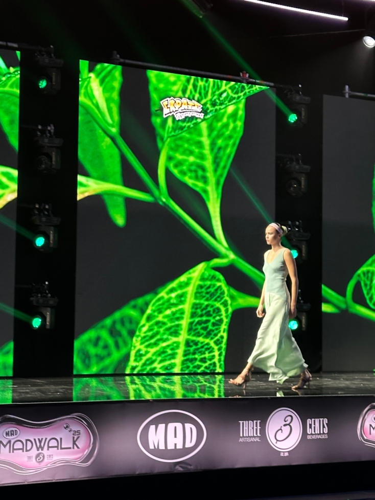 H πασαρέλα Parthenis στο MadWalk με Papazó, Αkyla & ΣΚΡΑΤΣ