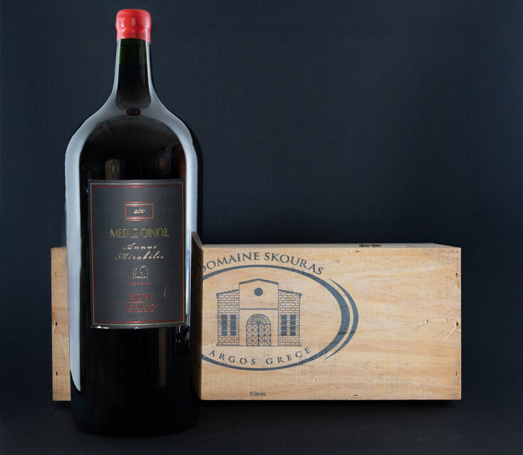 Lot117, Μέγας Οίνος 2001, Κτήμα Σκούρα, ΠΓΕ Πελοπόννησος | 1 φιάλη, 9L | Εκτίμηση €2.200-2.500