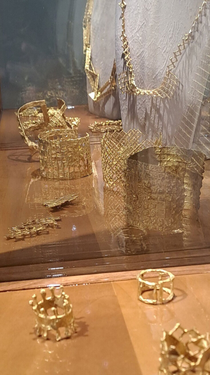 Κοσμήματα. Προσωπική φωτογραφία στην γκαλερί Intermission, 25.09.2025