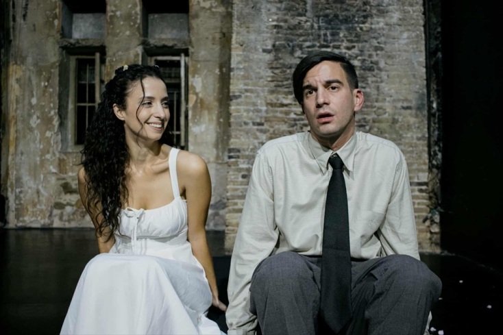 Ένας ξένος: Μια παράσταση βασισμένη στο μυθιστόρημα του Αλμπέρ Καμί 