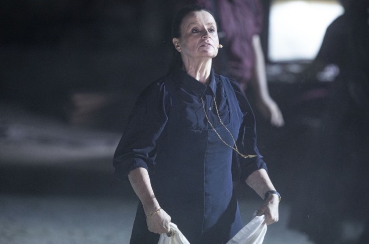 Καρυοφυλλιά Καραμπέτη (Οιδίποδας Στέγη και «Οιδίπους» του Γιάννη Χουβαρδά) 