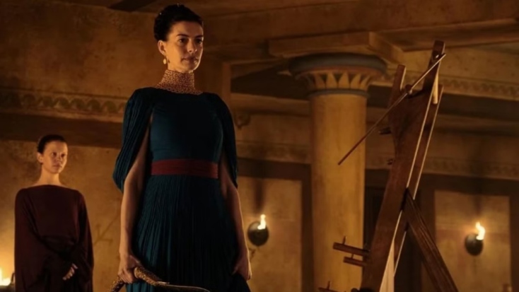 Η Αν Χάθαγουεϊ ως Πηνελόπη στην «Οδύσσεια» του Κρίστοφερ Νόλαν