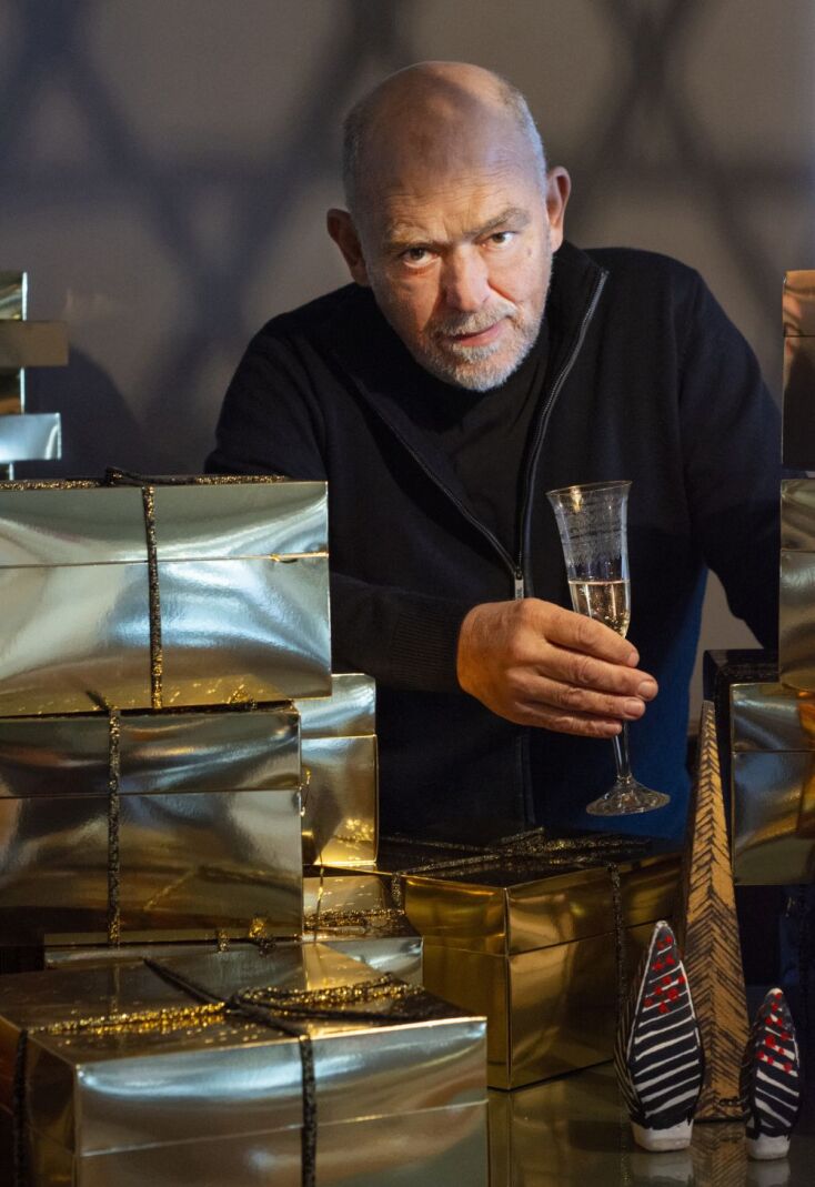 Στέλιος Παρλιάρος