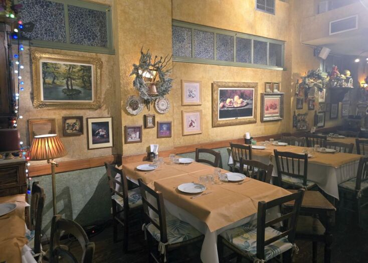 Δάφνη, Περιστέρι