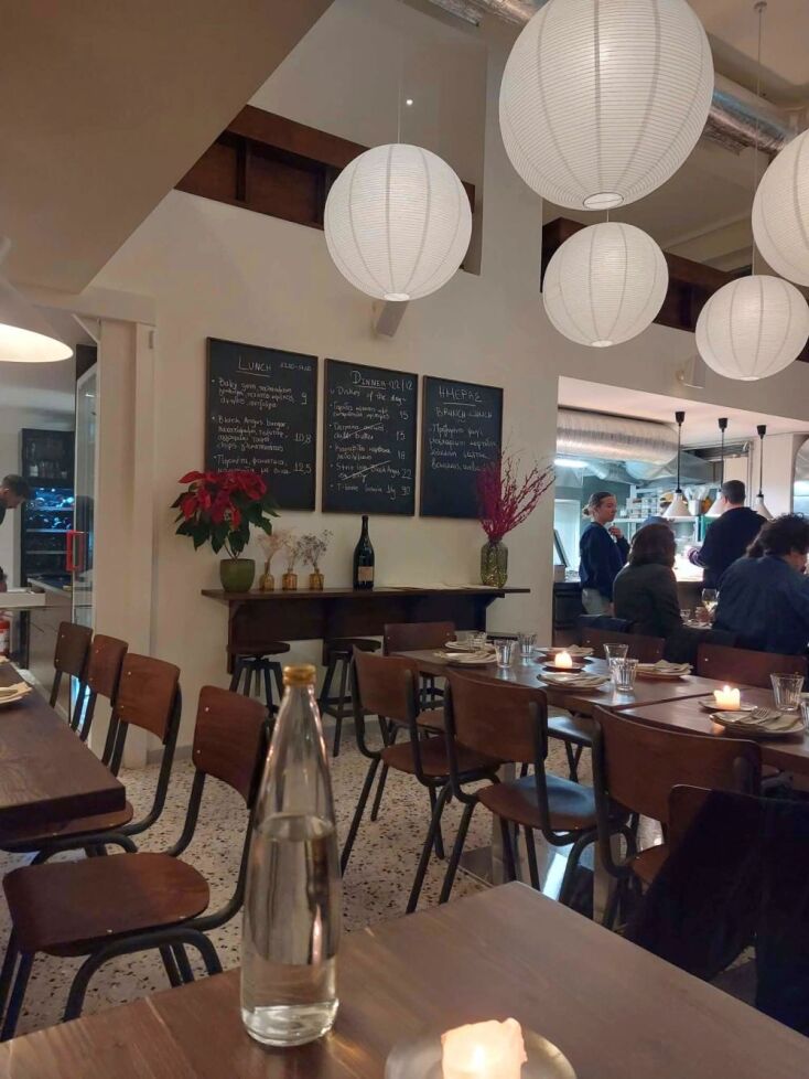 Το ολοκαίνουργιο More Φίλings στο Κουκάκι είναι ένα εστιατόριο για να περάσεις καλά