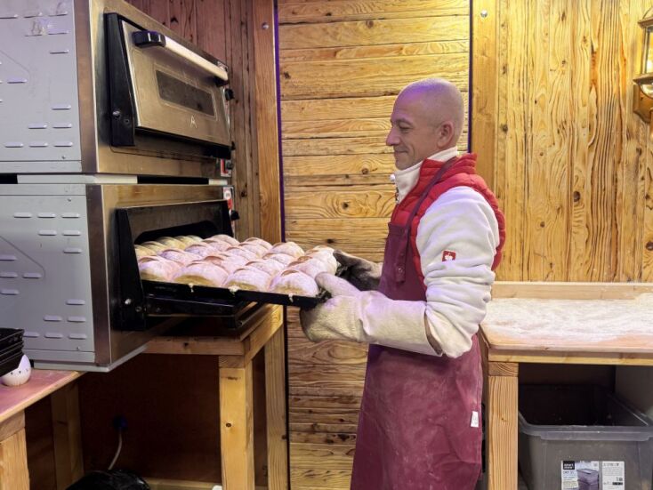 Λουκάνικα, μανιτάρια, Glühwein και χριστουγεννιάτικη μαγεία στο Weihnachtsmarkt του Βερολίνου