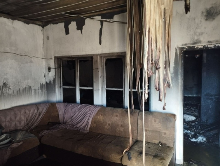 Φωτιά στο σπίτι στη Ροδόπη