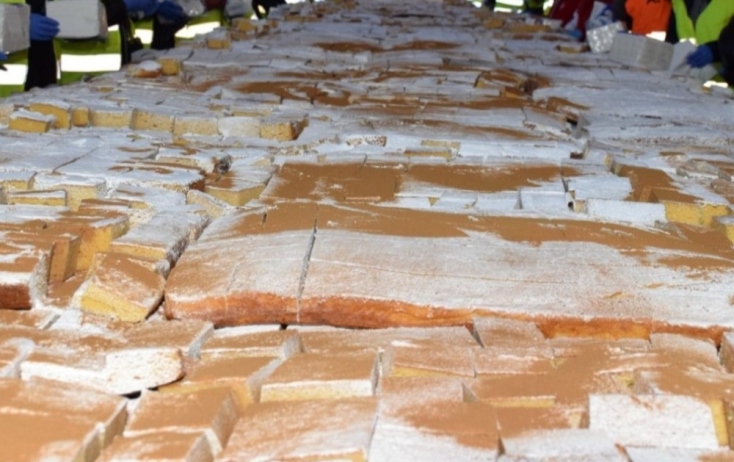 Η μεγαλύτερη βασιλόπιτα της Ελλάδας δημιουργείται στο Περιστέρι