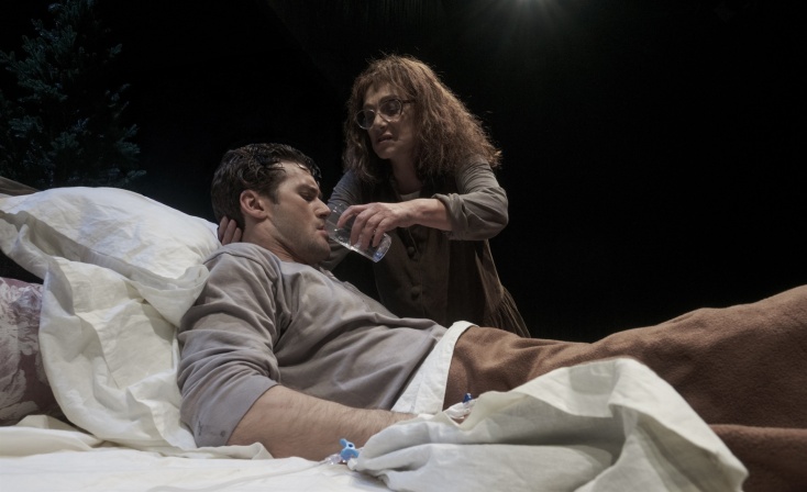 Φιλαρέτη Κομνηνού και Αναστάσης Ροïλός στο «Misery» στο Άνεσις © Πάτροκλος Σκαφίδας