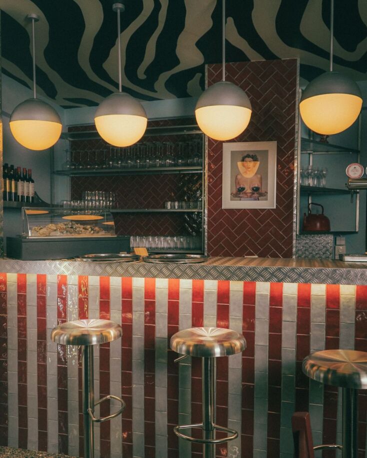 F* Smashing District