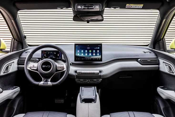 Το ηλεκτρικό BYD Dolphin Surf θα αλλάξει την αντίληψή σας για την οδήγηση στην πόλη