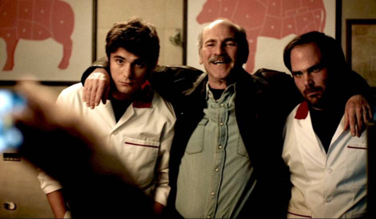 Ο Ακύλλας Καραζήσης στο "Κρέας" του Δημήτρη Νάκου