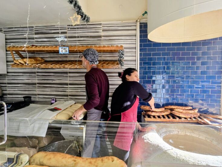 Ψωνίζοντας φθηνά και καλά στη Σκεπαστή Αγορά της Καλλιθέας