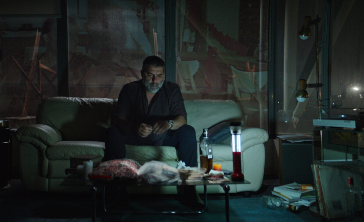 Ο Βασίλης Μπισμπίκης στη "Σπασμένη φλέβα" του Γιάννη Οικονομίδη