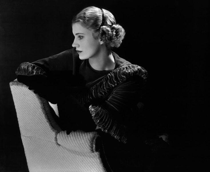 Η Lee Miller φωτογραφημένη από τον Μαν Ρέι (λεπτ.). © Man Ray Trust/ADAGP, Paris and DACS, London 2021Top of Form