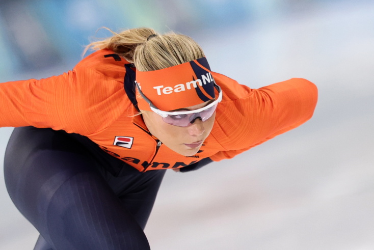 Χειμερινοί Ολυμπιακοί Αγώνες 2026: Η Γιούτα Λέρνταμ κερδίζει χρυσό με ολυμπιακό ρεκόρ στα 1000 μ., με τον Τζέικ Πολ να συγκινείται στις εξέδρες 