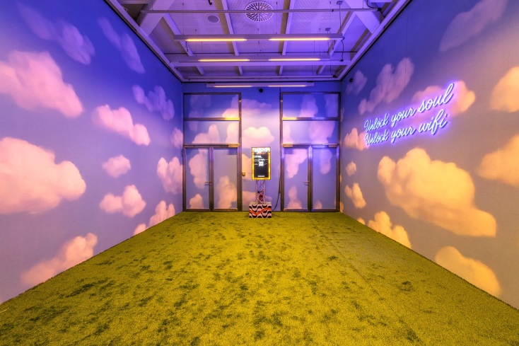 Η Στέγη Ιδρύματος Ωνάση μεταμορφώνεται για το STEGI.RADIO Takeover 2026, με 40 καλλιτέχνες και τέσσερα stages - Δείτε τις πρώτες εικόνες.