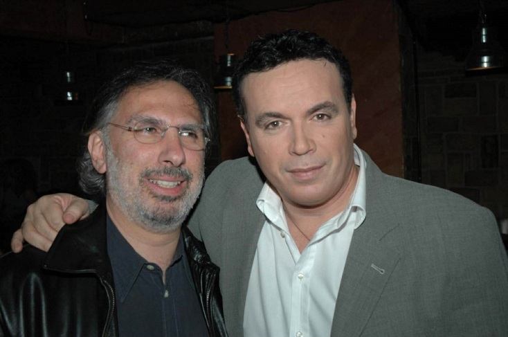 Μανώλης Λιδάκης (1960-2025): Το οδοιπορικό του πιο αισθαντικού τραγουδιστή των τελευταίων ετών