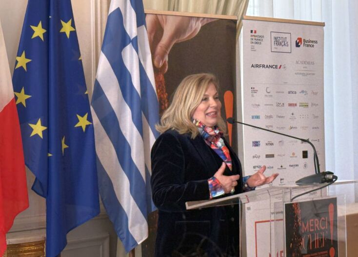 Ντίνα Νικολάου