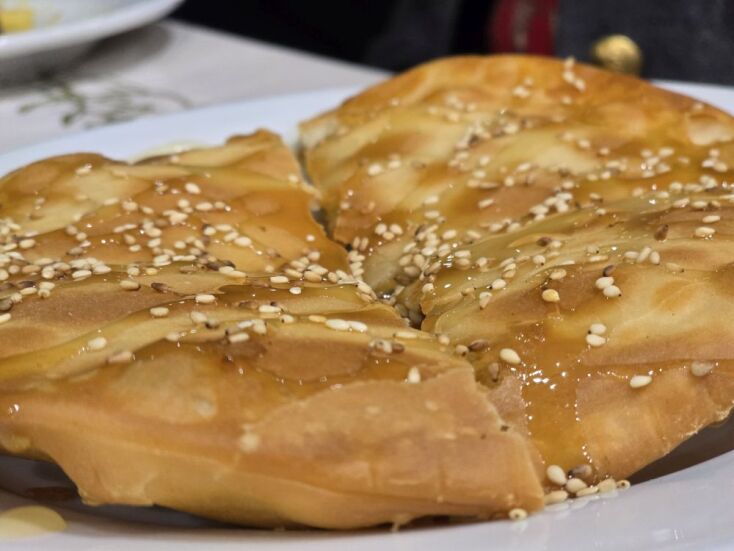 Μια ολόφρεσκια «Κρητικιά» στο Νέο Φάληρο