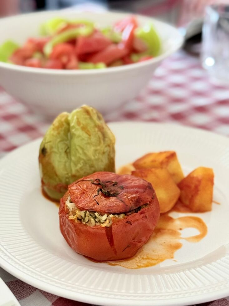 Συνταγή για γεμιστά από τον σεφ Δημήτρη Τζιοβάρα